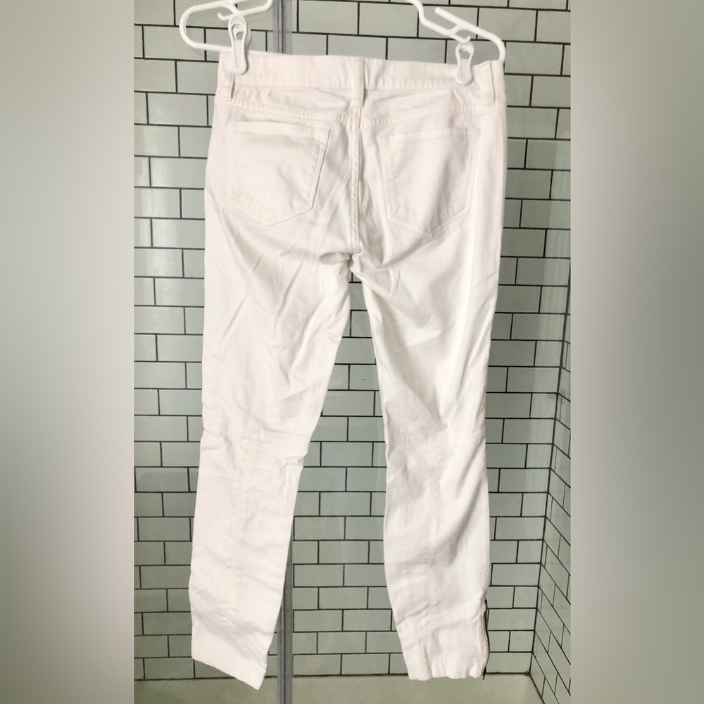J Crew Women's Size 25 White Cropped Pants, Front Zipper Pockets & Zipper Ankle - Picture 6 of 6